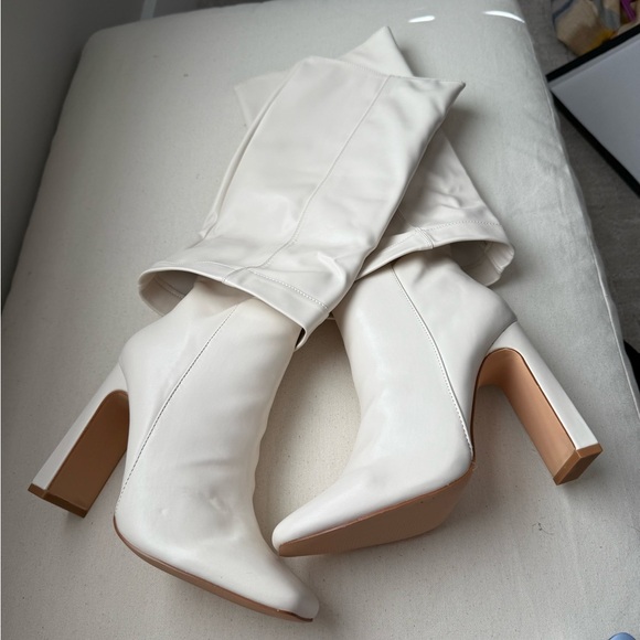 Lulu's Cream Heeled Boots - Picture 5 of 6